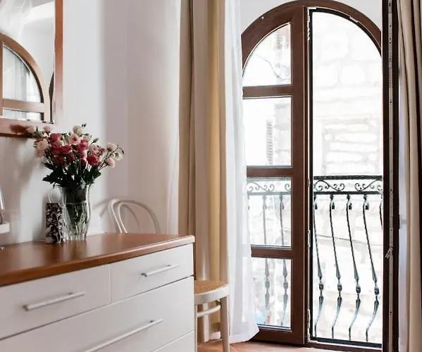 Apartment Teatar